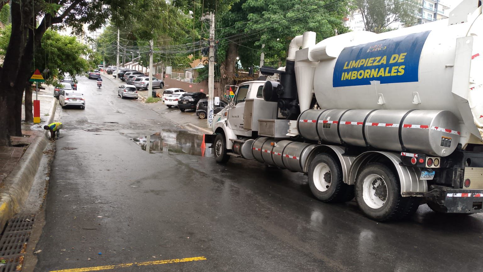 DN Mayor's Office reinforces preventive work to reduce the effects of trough and tropical wave | De Último Minuto English