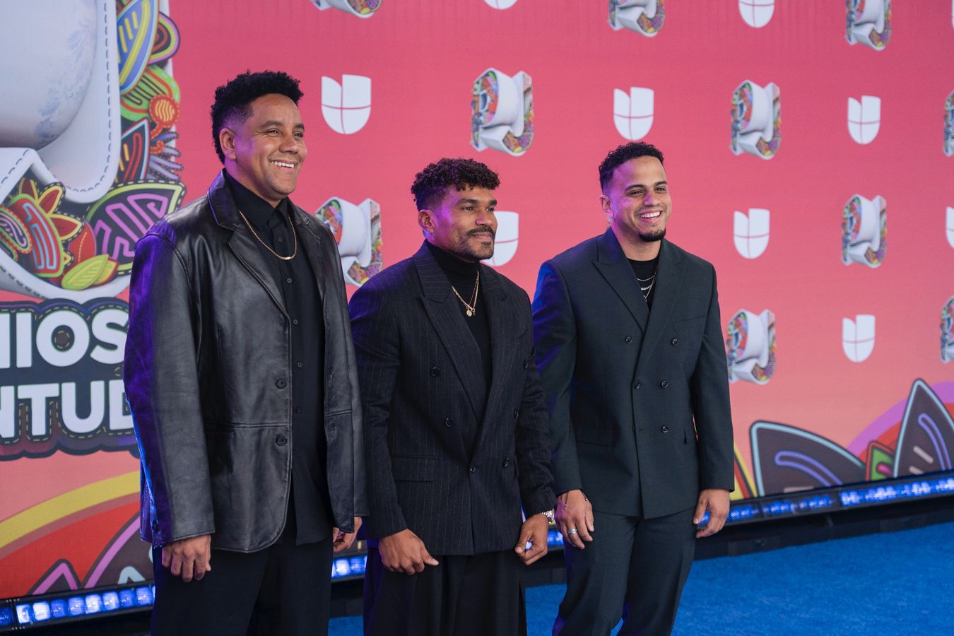 Barak pauses his "Strong God" tour to perform at Premios Juventud in Panama | De Último Minuto English