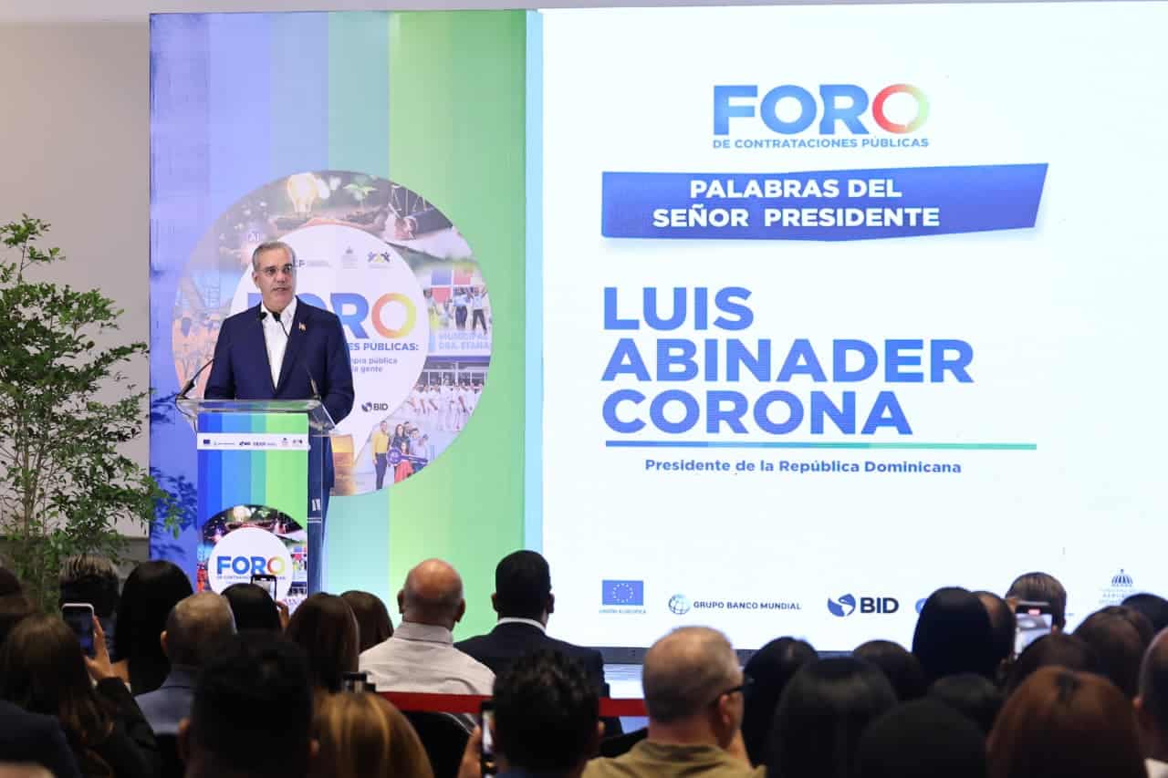 Abinader highlights that the new Public Procurement Law guarantees transparency and inclusion | De Último Minuto English