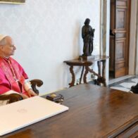 The Pope receives the credentials of Trump's new ambassador to the Vatican | De Último Minuto English