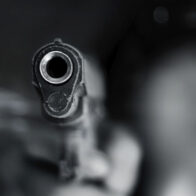 Police shoots and kills alleged offender in supposed exchange of gunfire Herrera | De Último Minuto English