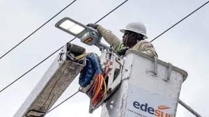 Edesur announces temporary suspension of electrical service for maintenance in Herrera and Bajos de Haina | De Último Minuto English