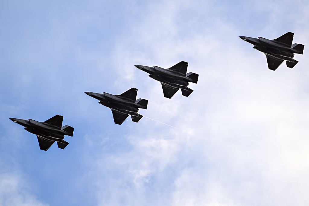 At least five U.S. F-35 fighter jets arrive at the Ceiba base in Puerto Rico | De Último Minuto English