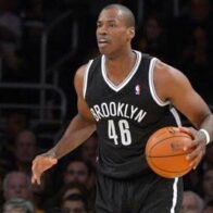 Jason Collins, first openly gay player in the NBA, receives treatment for a brain tumor | De Último Minuto English