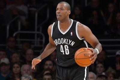 Jason Collins, first openly gay player in the NBA, receives treatment for a brain tumor | De Último Minuto English