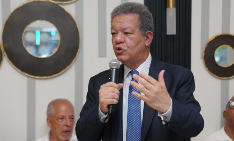 Leonel says Government ended up admitting irregularities in Senasa | De Último Minuto English