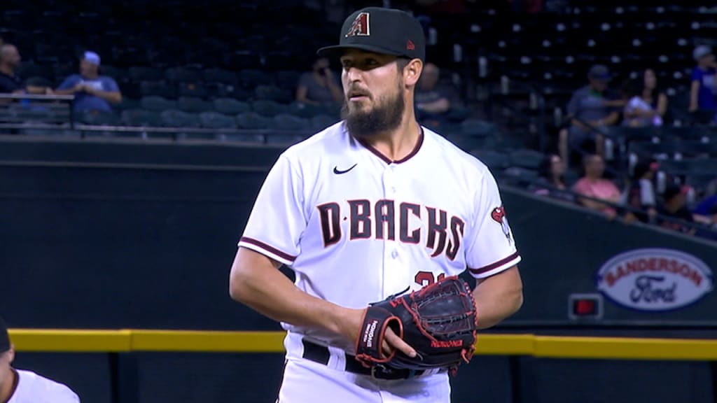 Gigantes del Cibao sign left-handed pitcher Caleb Smith | De Último Minuto English