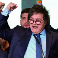 Milei seeks votes in the second electoral district ahead of Sunday's legislative elections | De Último Minuto English