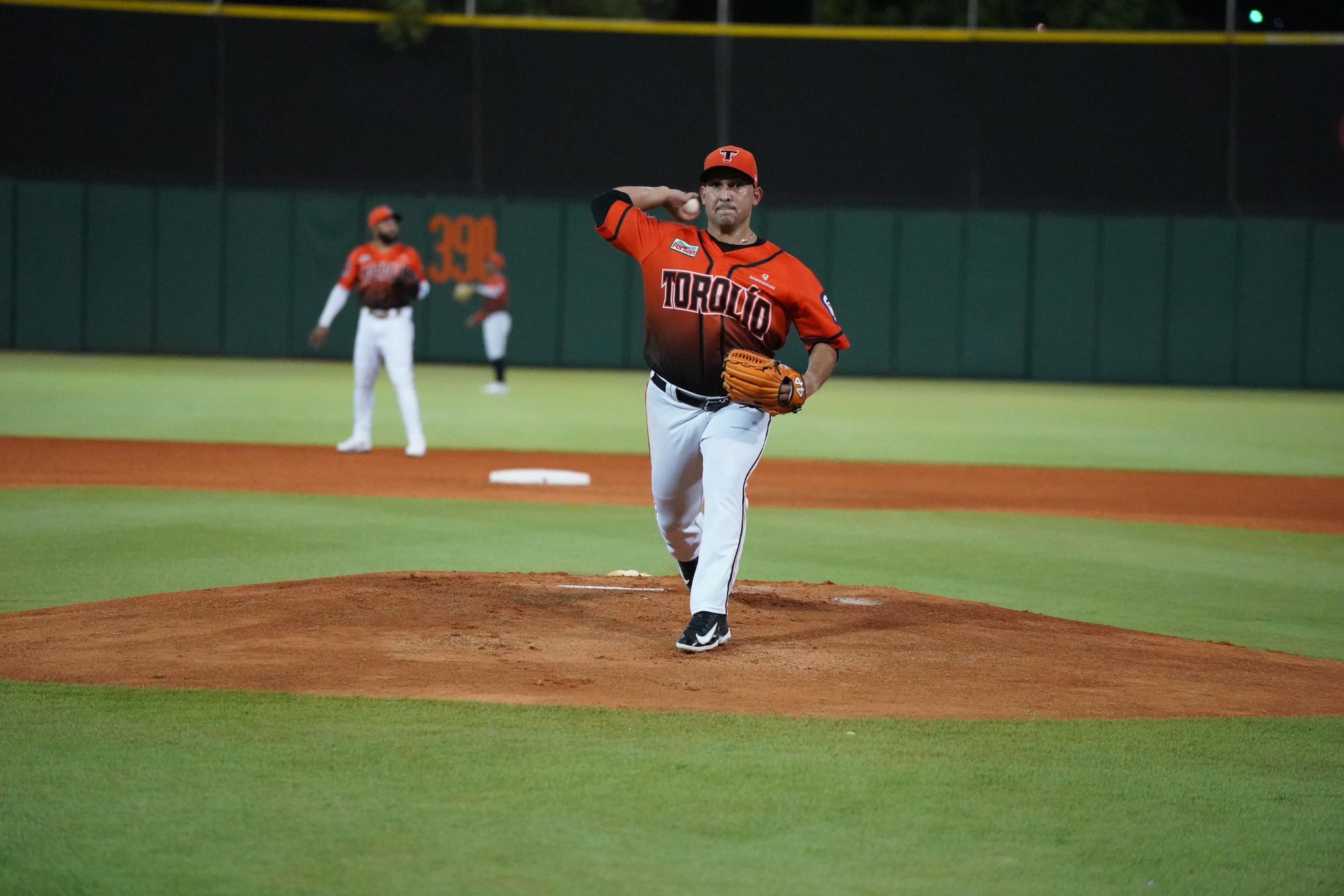The Tigres del Licey sign Paolo Espino as a reinforcement | De Último Minuto English