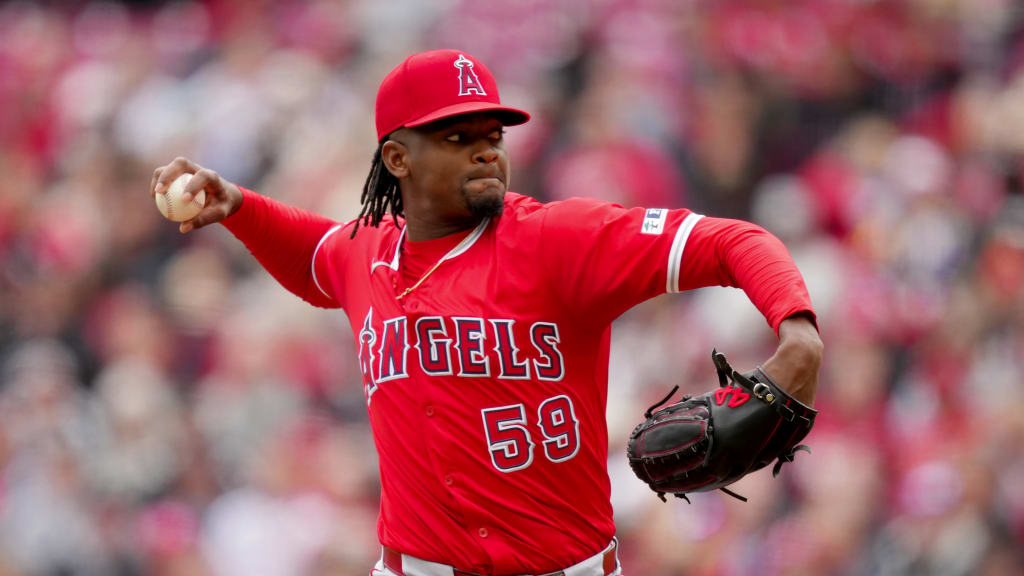 Soriano and Alcántara shine from the mound; Devers connects his 28th home run in a day of Dominican power | De Último Minuto English