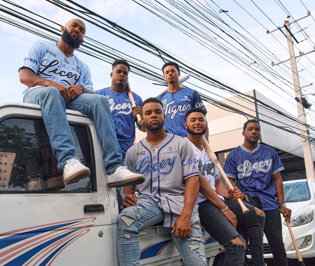 Tigres del Licey unveil their new uniforms for the 2025-26 LIDOM season | De Último Minuto English