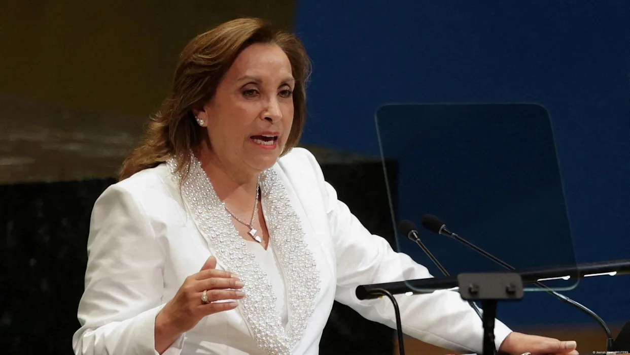 Dina Boluarte confirms that she does not intend to seek asylum and that she is not responsible for crimes | De Último Minuto English