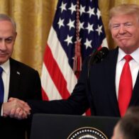Trump demands that Israel stop bombing Gaza to negotiate the release of the hostages | De Último Minuto English