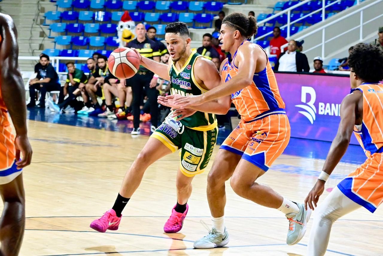 San Carlos wins regular series of group A by defeating Huellas del Siglo and complicates their qualifying situation | De Último Minuto English
