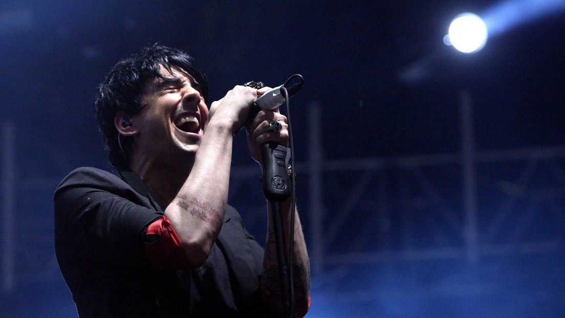 Famous 'rock' singer pedophile is murdered in his cell | De Último Minuto English