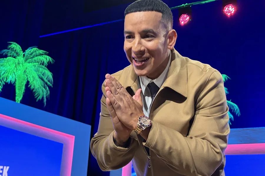Daddy Yankee presents himself "reborn" with his new mission of "preaching the Gospel" | De Último Minuto English