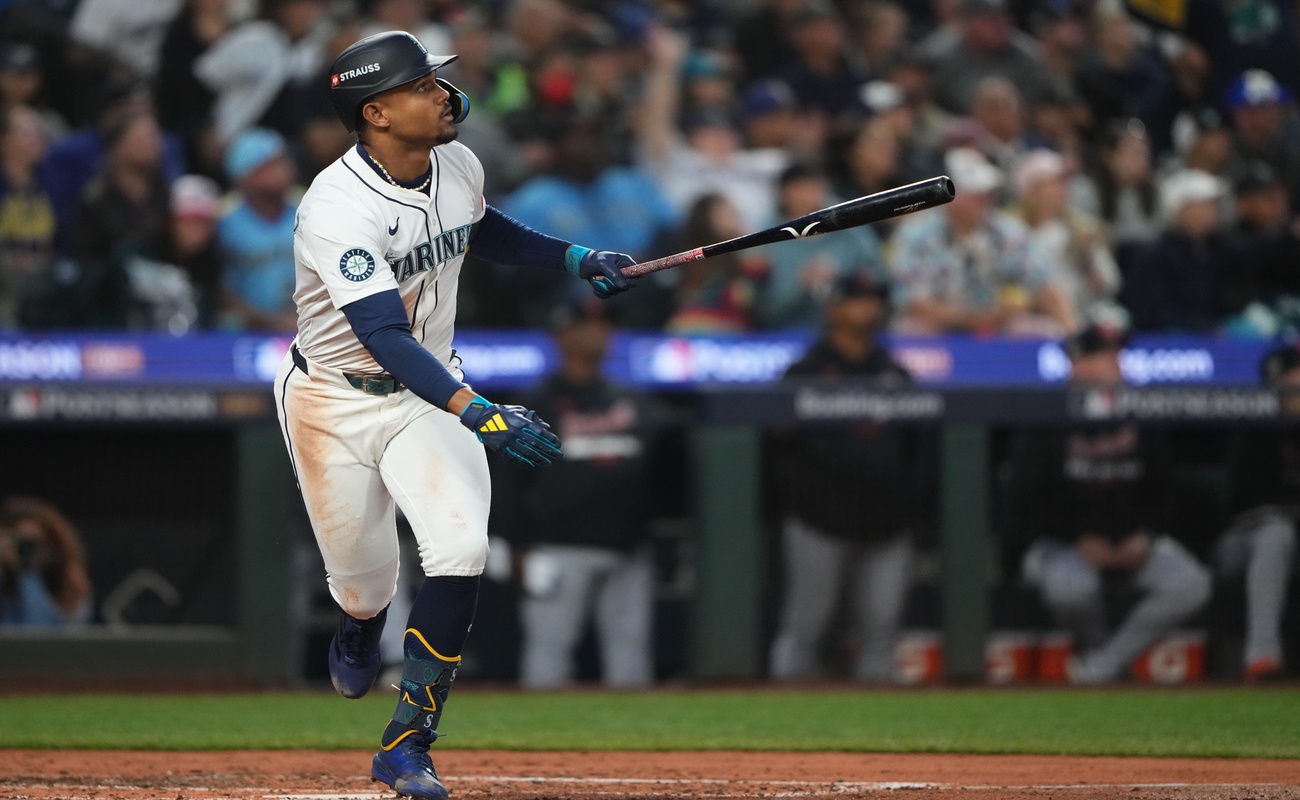 Julio Rodríguez responded at the zero hour and the Mariners tied the Divisional Series | De Último Minuto English