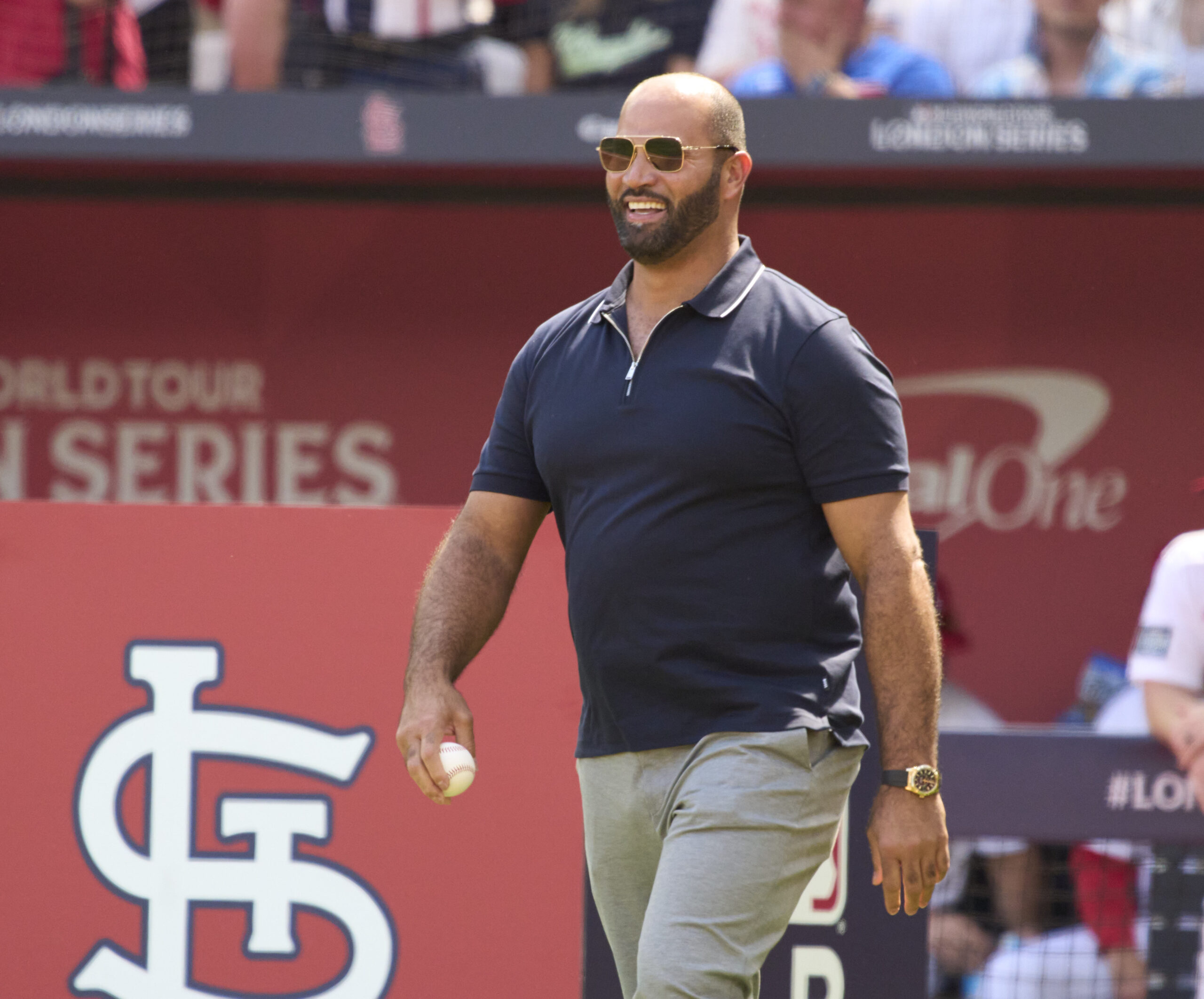 Albert Pujols is no longer a candidate to be the Angels' manager; he will interview with the Padres and Orioles | De Último Minuto English