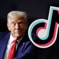 Trump addresses young people in his first TikTok as president: "You owe me one" | De Último Minuto English