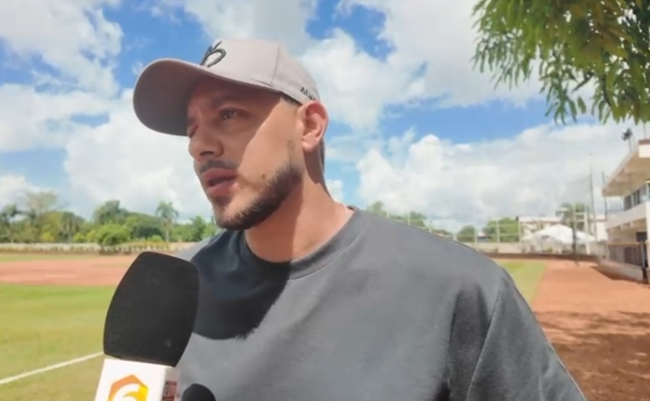 Cristian Adames highlights his adaptation and commitment to the Tigres del Licey: "I am here to give 100%" | De Último Minuto English