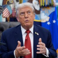 Trump considers traveling to the Middle East after a medical check-up on Friday | De Último Minuto English