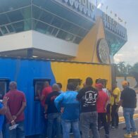 Fans fill the Cibao Stadium with the hope of a new Aguilucha crown | De Último Minuto English
