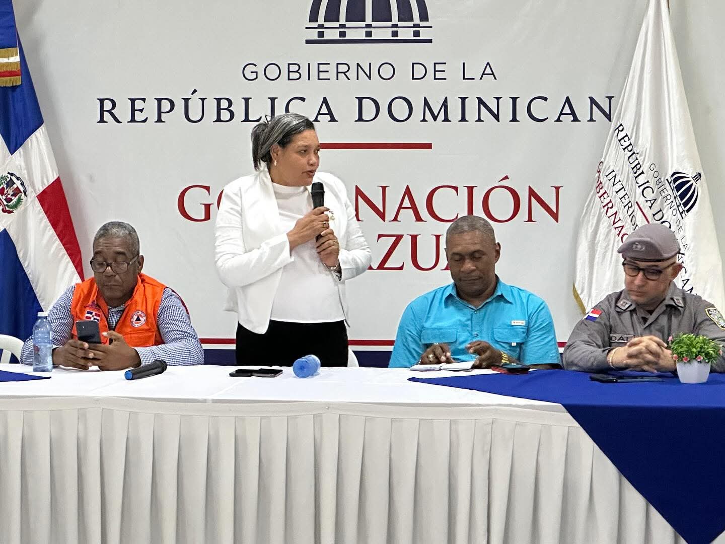 Azua Governorate activates Prevention Committee ahead of Storm Melissa's passage | De Último Minuto English
