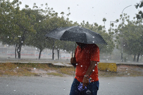 Showers remain possible in the country | De Último Minuto English