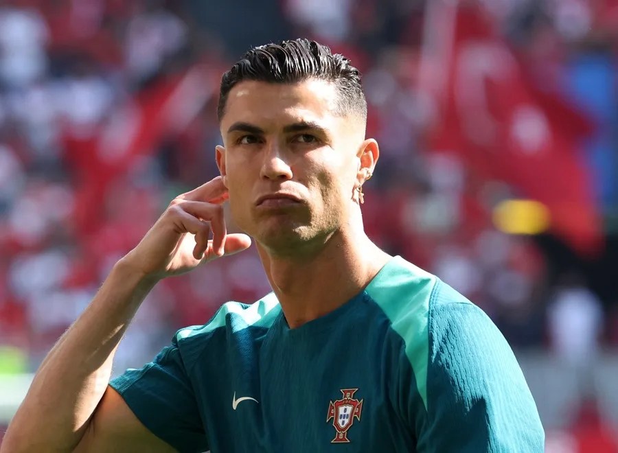 Cristiano Ronaldo, the first billionaire football player | De Último Minuto English