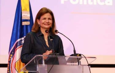 Raquel Peña highlights youth leadership in the business sector and urges innovation | De Último Minuto English