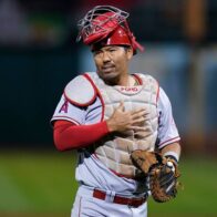 Kurt Suzuki takes the lead over Albert Pujols and will be the new Angels' pilot | De Último Minuto English