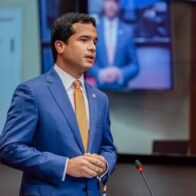 Omar Fernández demands compliance with the law and tax exemption for salaries up to RD$52,000 | De Último Minuto English
