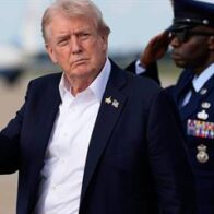 Trump declares a formal "armed conflict" against drug cartels | De Último Minuto English