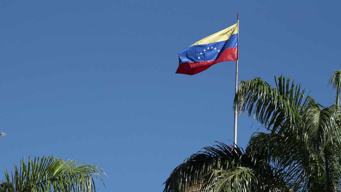 Venezuela warns the U.S. that the extremist opposition is preparing a false flag provocation | De Último Minuto English