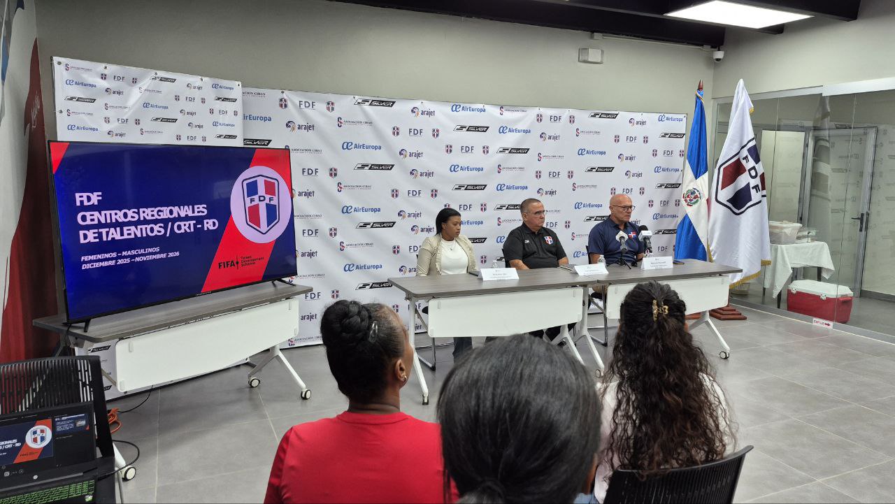 FDF Development Department presented the Regional Talent Centers Program belonging to the FIFA TDS | De Último Minuto English