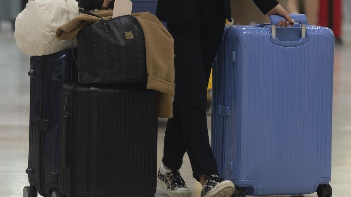 New Zealand mother who killed her children and stored them in suitcases sentenced to life in prison | De Último Minuto English