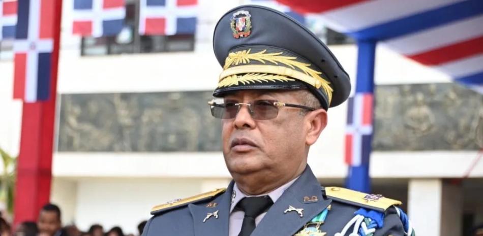 Abinader: In the "coming days" it will be known if Guzmán Peralta remains at the head of the Police. | De Último Minuto English