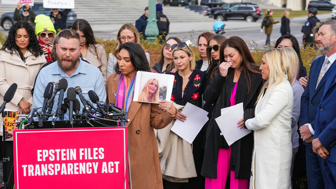 Epstein's victims report death threats | De Último Minuto English