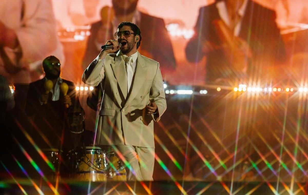 Bad Bunny ¡Immense! at his second concert in DR | De Último Minuto English