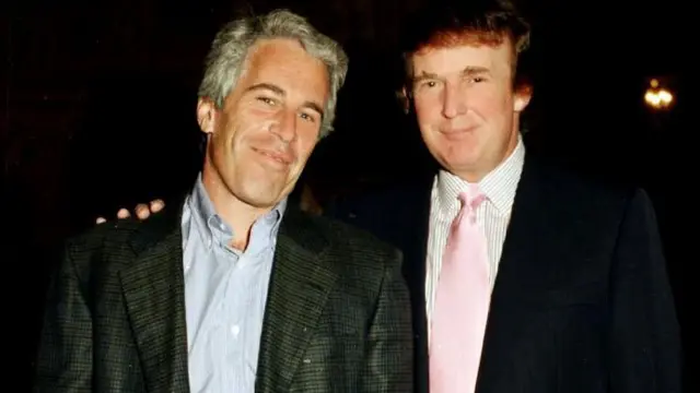 Trump will receive on Wednesday the law that forces the Epstein files to be made public | De Último Minuto English