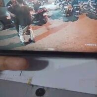 Young man reports beating and dispossession of belongings by a C-1 officer in Naco | De Último Minuto English