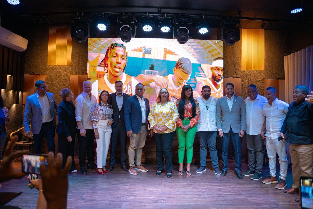 San Cristóbal kicks off its Superior Basketball Tournament 2025 with a gala | De Último Minuto English