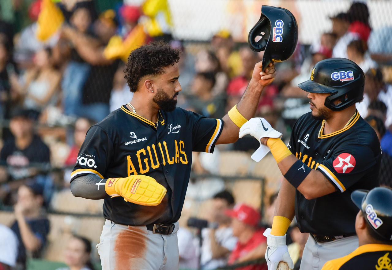 Eagles extend their dominance and reach 20 victories | De Último Minuto English