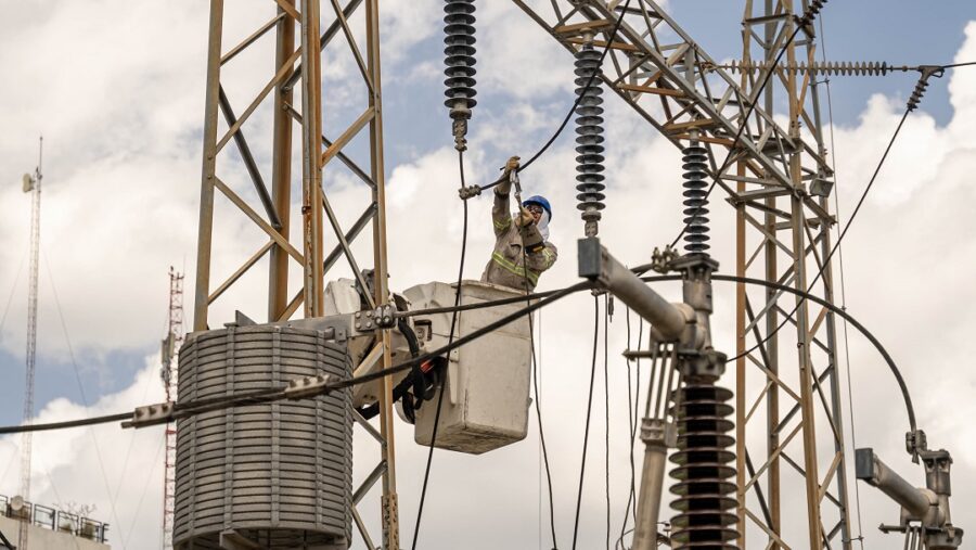 Abinader announces integration of 200 megawatts to the electrical system after national blackout | De Último Minuto English