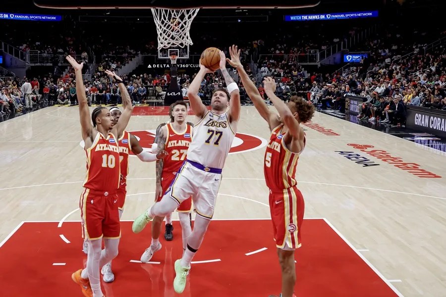 Doncic dazzles in his first big NBA break while Pistons and Raptors surprise in the East | De Último Minuto English