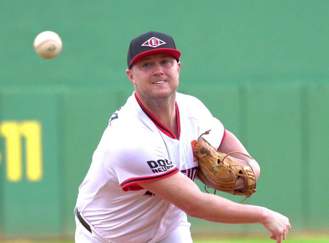 Lakins and Escogido's bullpen secure first win in doubleheader | De Último Minuto English