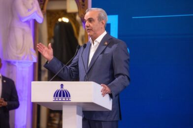 Abinader clarifies military aircraft overflight on the border: “It's routine surveillance, we do it every day” | De Último Minuto English