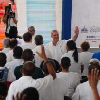 President Abinader and Minister Bonilla deliver 360 new homes in Ciudad Real San Luis, Santo Domingo Este | De Último Minuto English