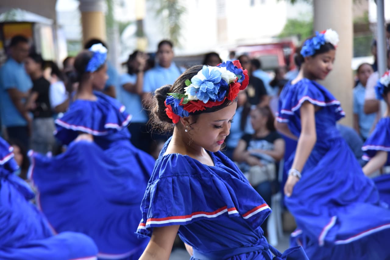 MINERD showcases student talent on the Art Route | De Último Minuto English