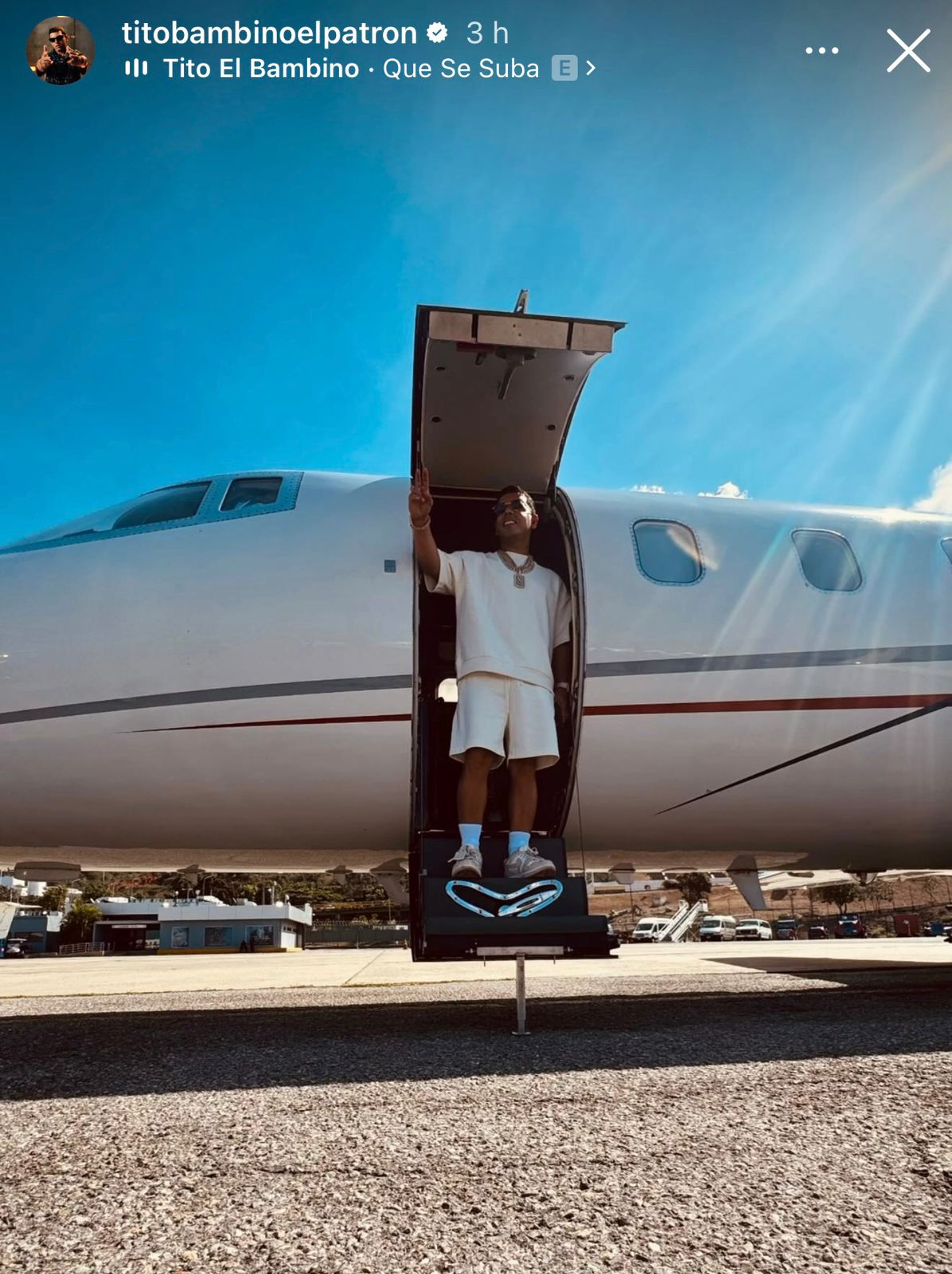 Tito El Bambino is already in the Dominican Republic to participate in La Casa de Alofoke 2 | De Último Minuto English